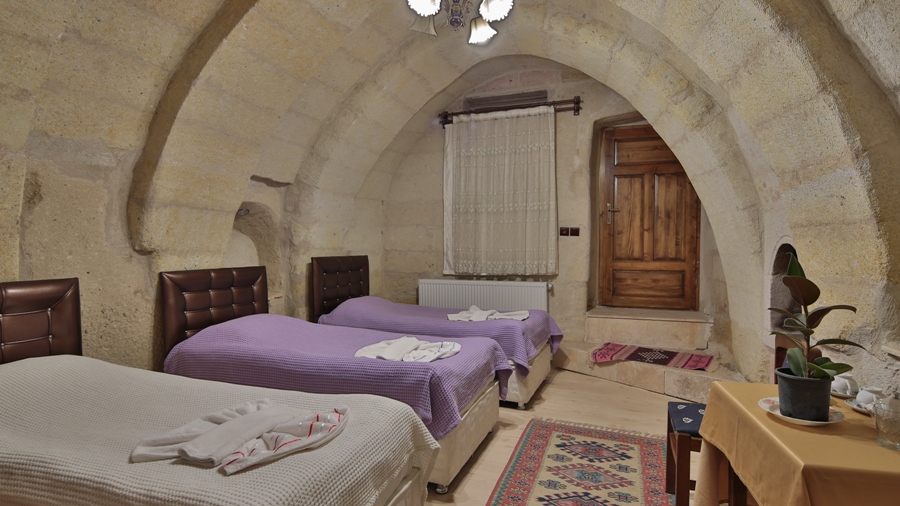 View Cave Hotel Rooms